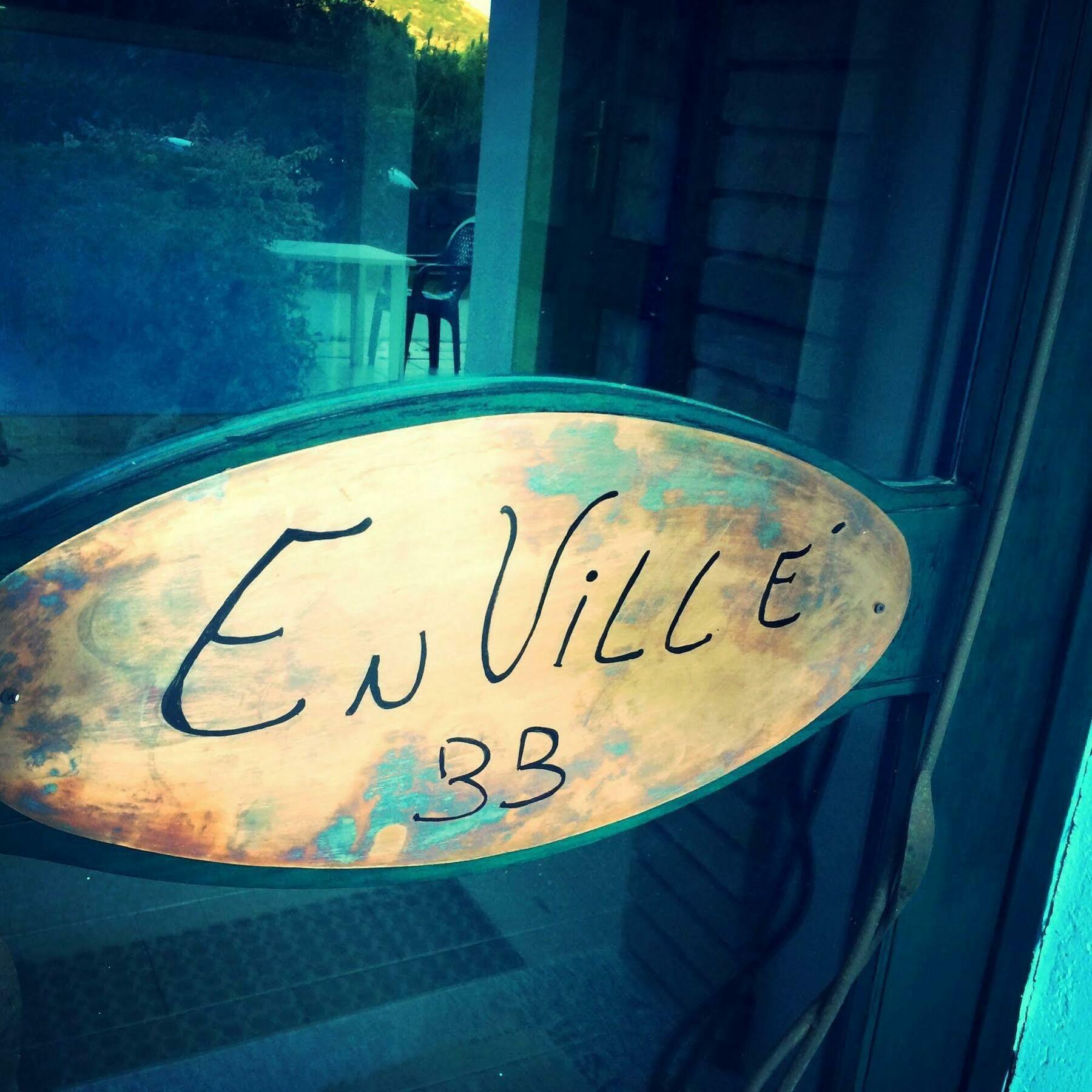 En Ville Bed And Breakfast Gonnesa Esterno foto